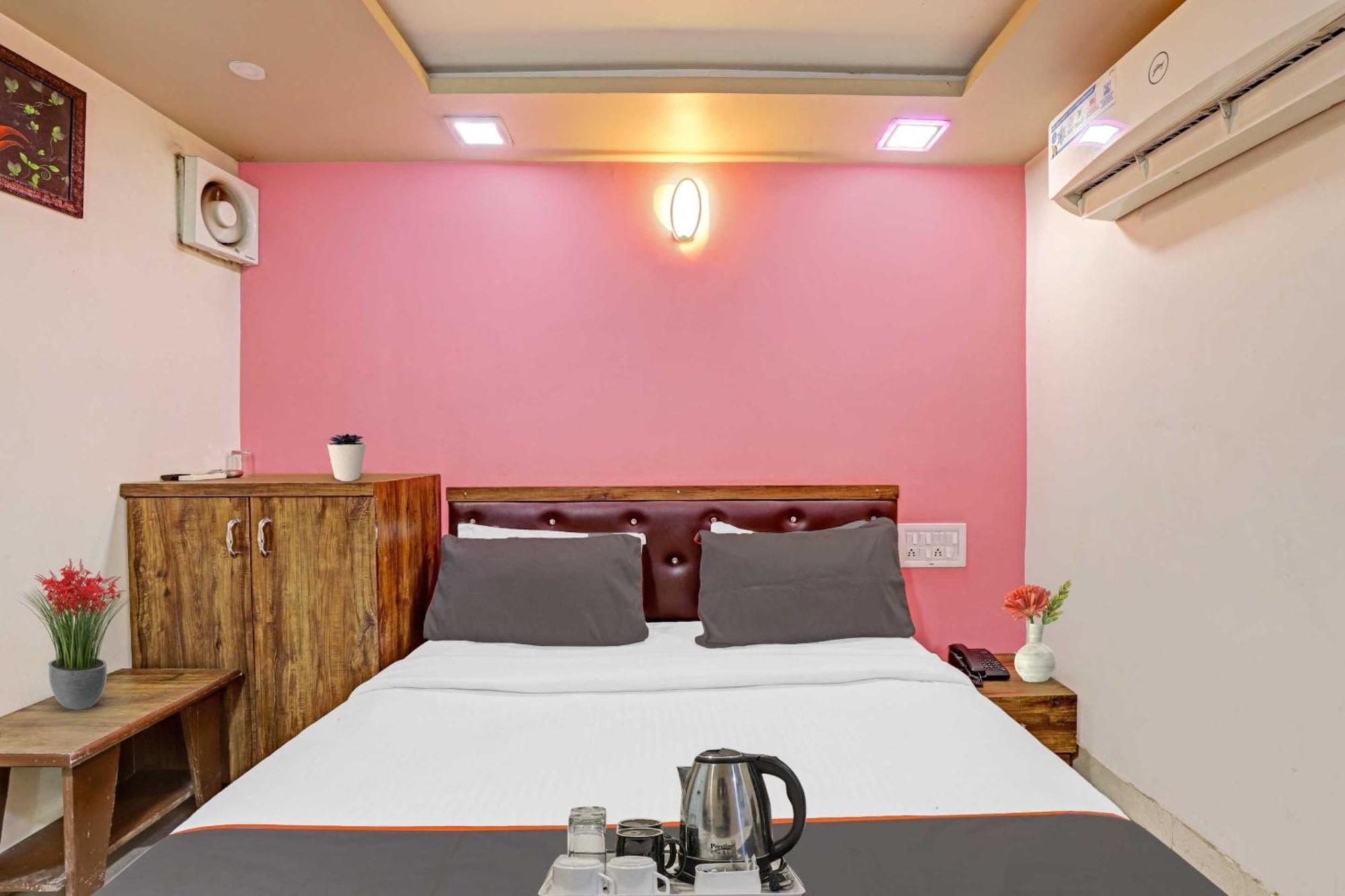 Hotel O Royal Αχμπανταμπάντ Εξωτερικό φωτογραφία