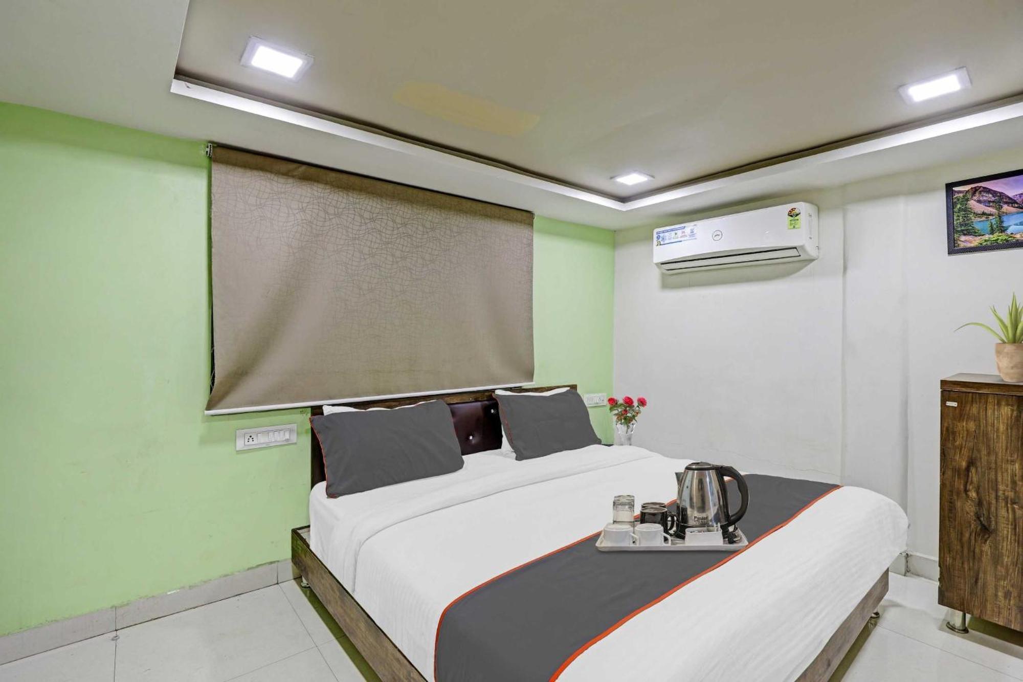 Hotel O Royal Αχμπανταμπάντ Εξωτερικό φωτογραφία